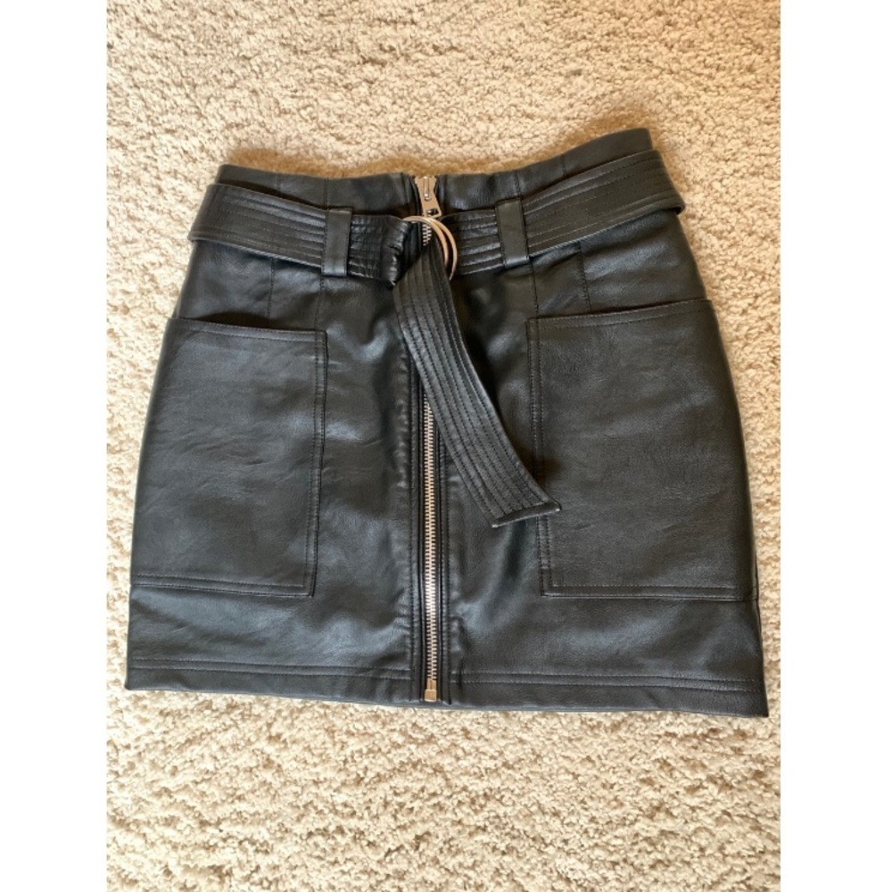 Topshop Faux Leather Miniskirt w/belt